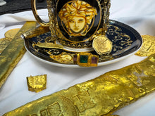 Load image into Gallery viewer, 1715 FLEET SHIPWRECK EMERALD &amp; AMETHYST RING PIRATE GOLD COINS TREASURE JEWELRY