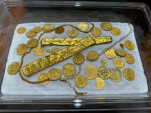 Load image into Gallery viewer, GOLD BAR ATOCHA 1622 SHIPWRECK SARGOSA MEL FISHER COA PIRATE GOLD COINS 28OZ