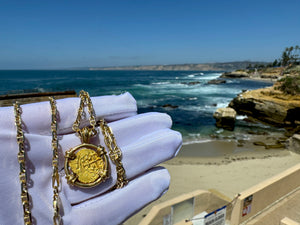 MEXICO 1 ESCUDO 1711-13 "1715 FLEET SHIPWRECK" DIAMOND BEZEL JEWELRY NECKLACE