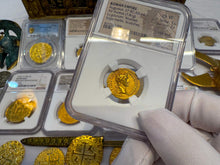 Load image into Gallery viewer, ROMAN EMPIRE &quot;AUGUSTUS&quot; 27BC AUREUS NGC CH VF 5X2 ANCIENT GOLD COINS CAESAR