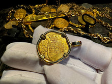 Load image into Gallery viewer, SPAIN 2 ESCUDOS 1556-98 PENDANT W/ DIAMONDS JEWELRY NECKLACE PIRATE GOLD COINS