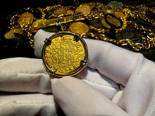 Load image into Gallery viewer, SPAIN 1 ESCUDO 1516-56 PENDANT