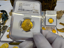 Load image into Gallery viewer, SPAIN 2 ESCUDOS 1598-1665 PHILIP III/ PHILIP IV NGC53 PIRATE GOLD COINS TREASURE