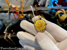 Load image into Gallery viewer, Colombia 2 Escudos 1714 &quot;From the 1715 Fleet Shipwreck&quot; Pendant