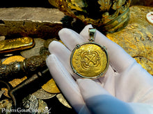 Load image into Gallery viewer, Colombia 8 Escudos 1755 &quot;Rare!&quot; 1715 Fleet Shipwreck Pendant