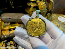 Load image into Gallery viewer, Colombia 8 Escudos 1755 &quot;Rare!&quot; 1715 Fleet Shipwreck Pendant