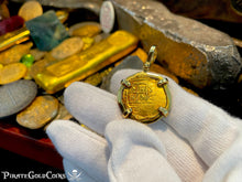 Load image into Gallery viewer, Colombia 2 Escudos 1711 &quot;1715 Fleet Shipwreck&quot; 14kt Bezel