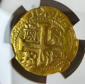 PERU 1735 DOUBLE DATED 8 ESCUDOS STAR of LIMA NGC AU PIRATE GOLD COINS TREASURE