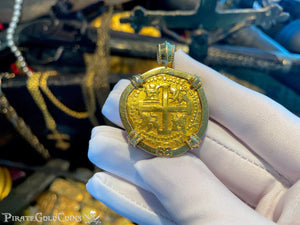 Peru 8 Escudos 1747 "Amazing Brute Style" by the famous SS Jeweler