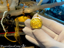 Load image into Gallery viewer, SPAIN 2 ESCUDOS 1590 &quot;FULL 4 DIGIT DATE&quot; PENDANT JEWELRY NECKLACE PIRATE GOLD CO