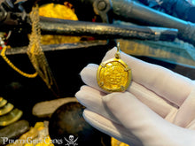 Load image into Gallery viewer, SPAIN 2 ESCUDOS 1590 &quot;FULL 4 DIGIT DATE&quot; PENDANT JEWELRY NECKLACE PIRATE GOLD CO