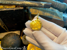 Load image into Gallery viewer, SPAIN 2 ESCUDOS 1590 &quot;FULL 4 DIGIT DATE&quot; PENDANT JEWELRY NECKLACE PIRATE GOLD CO